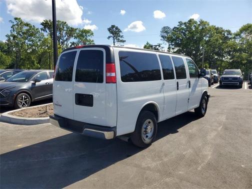2019 Chevrolet Express 2500 LT