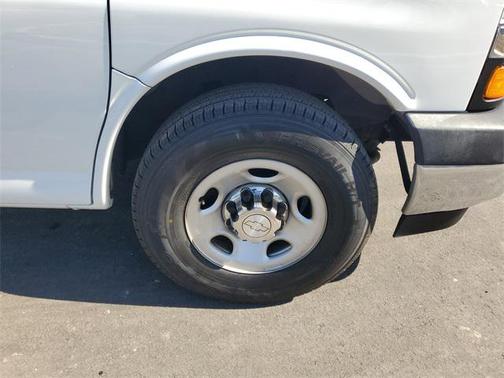 2019 Chevrolet Express 2500 LT