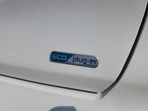 2022 Kia Niro Plug-In Hybrid EX