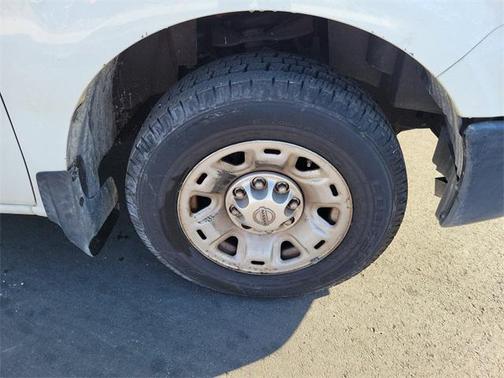 2014 Nissan NV Cargo NV2500 HD SV V6