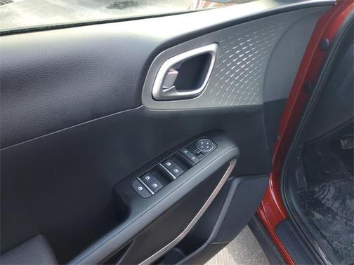 2025 Kia Soul S