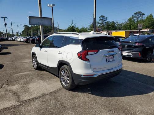 2022 GMC Terrain SLT