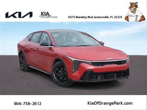 2025 Kia K4 GT-Line Turbo
