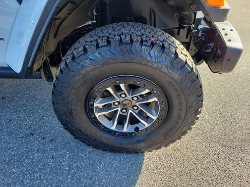 2024 Jeep Wrangler Rubicon 392