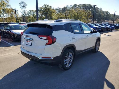 2023 GMC Terrain SLT