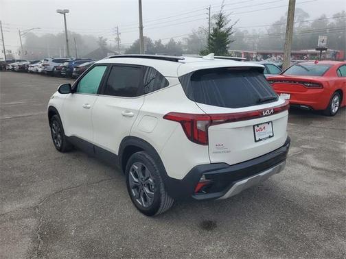 2024 Kia Seltos S