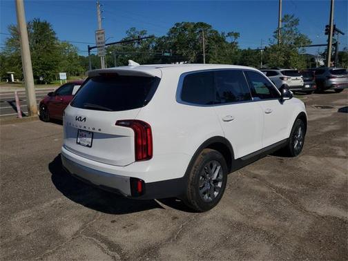 2024 Kia Telluride LX