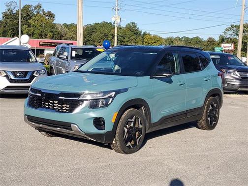 2025 Kia Seltos S