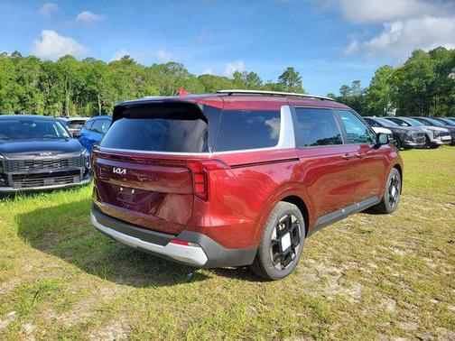 Flare Red 2026 Kia Carnival EX
