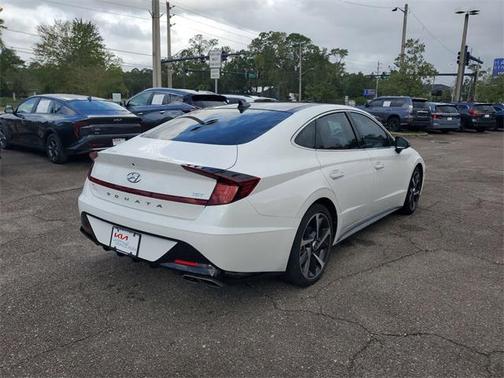 2022 Hyundai SONATA SEL Plus