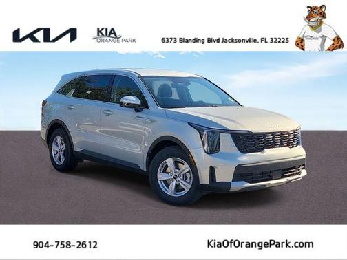 Ivory Silver 2026 Kia Sorento LX