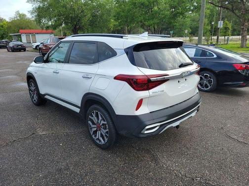 2023 Kia Seltos SX Turbo