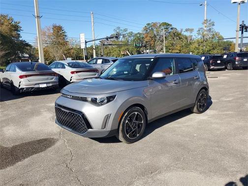 2023 Kia Soul EX