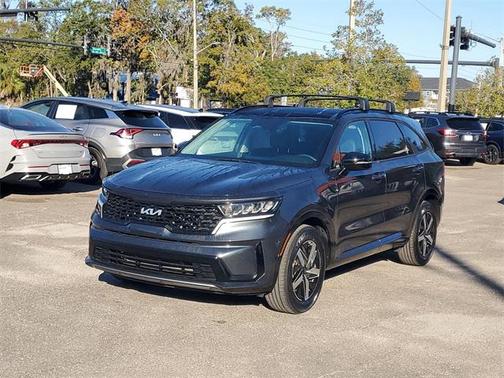 2022 Kia Sorento S