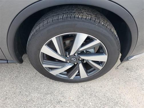 2023 Nissan Murano SL FWD