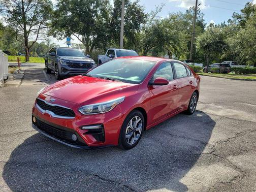 Currant Red 2019 Kia Forte LXS