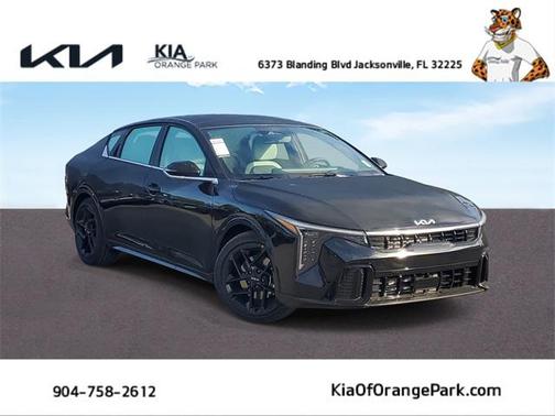 2025 Kia K4 GT-Line Turbo