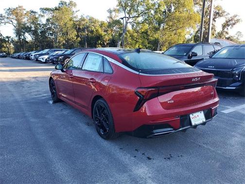 2026 Kia K5 GT-Line