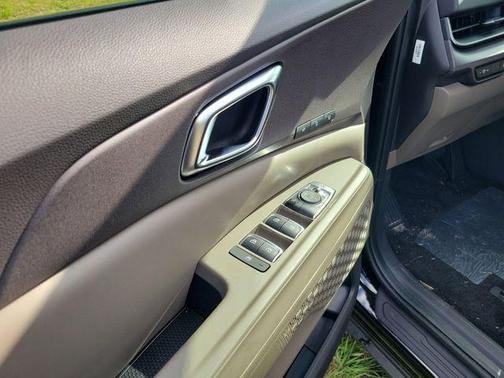 Aurora Black Pearl 2026 Kia Carnival EX