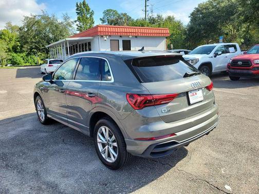 Chronos Gray Metallic 2024 Audi Q3 Premium 45 TFSI S line quattro Tiptronic