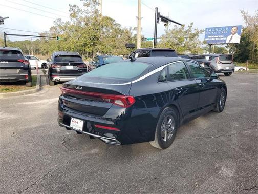 2024 Kia K5 LXS