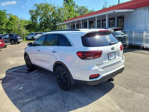 Snow White Pearl 2020 Kia Sorento S