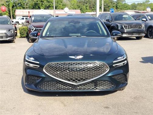 2022 Genesis G70 2.0T RWD