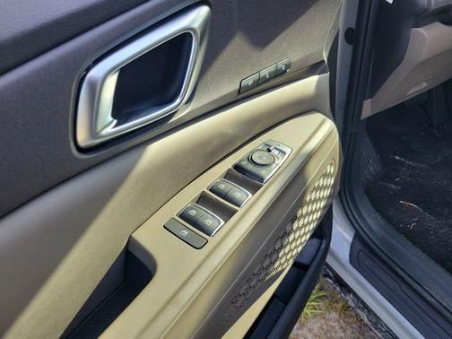 Ceramic Silver 2026 Kia Carnival EX