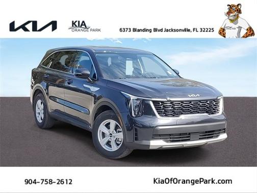 2025 Kia Sorento LX