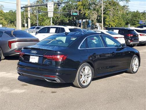 2024 Audi A4 45 S line Premium Plus