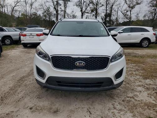 Snow White Pearl 2018 Kia Sorento LX
