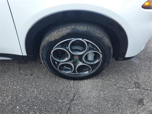 2024 Alfa Romeo Tonale Ti EAWD