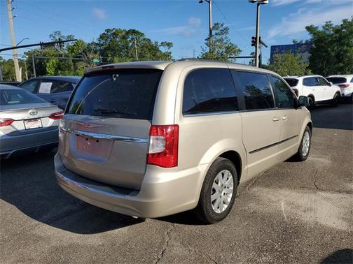 2014 Chrysler Town & Country Touring
