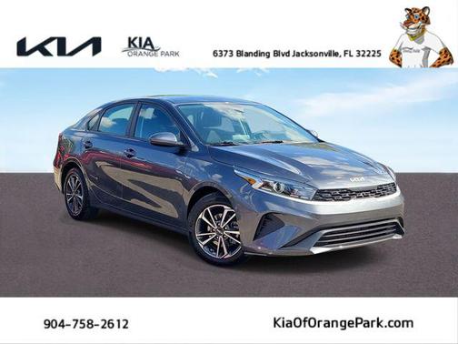 Gravity Gray 2024 Kia Forte LXS