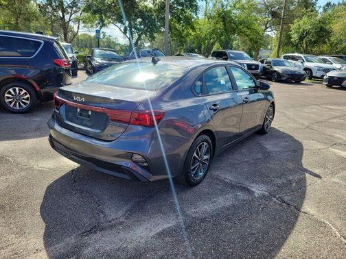 Gravity Gray 2024 Kia Forte LXS