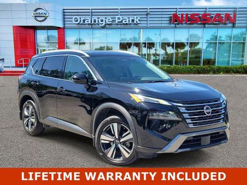Super Black 2024 Nissan Rogue SL
