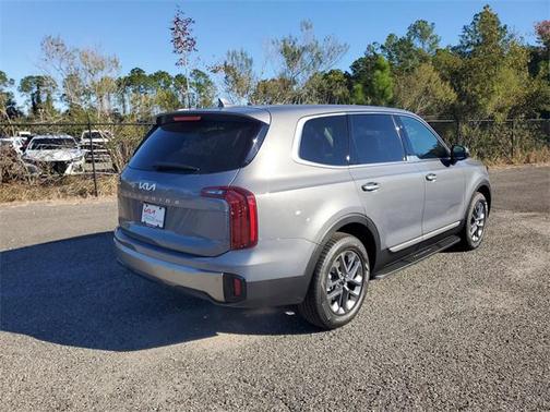 2025 Kia Telluride LX