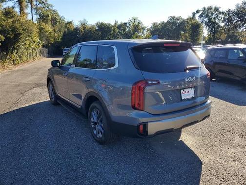 2025 Kia Telluride LX