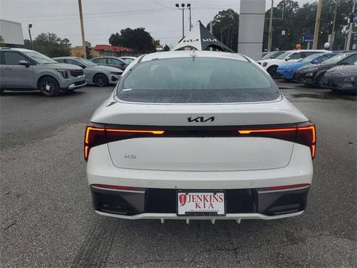 2025 Kia K5 LXS