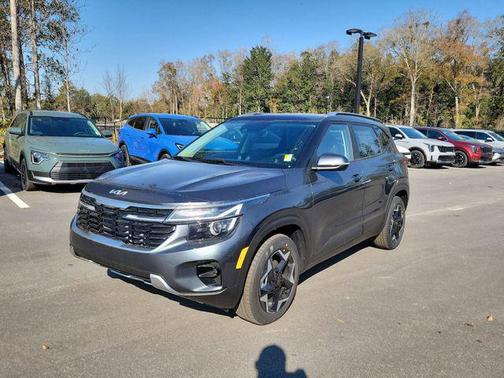 Gravity Gray 2026 Kia Seltos S