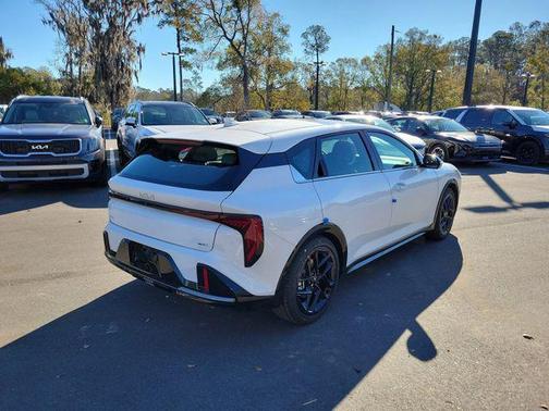 2026 Kia K4 GT-Line Turbo