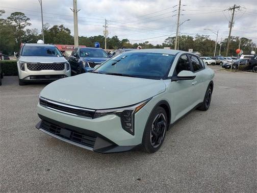 2025 Kia K4 EX