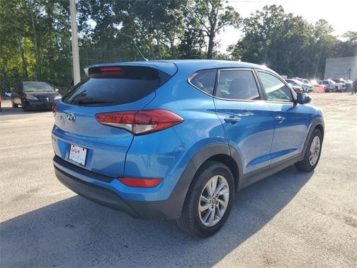 2018 Hyundai TUCSON SE