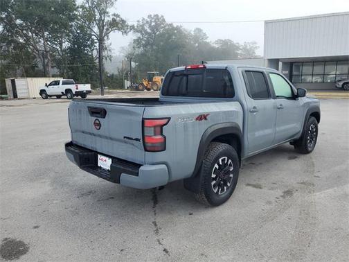 2024 Nissan Frontier PRO-4X