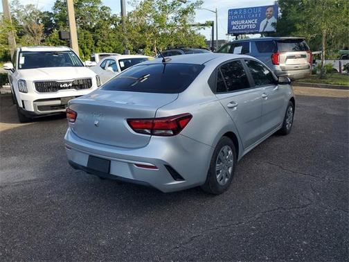 2022 Kia Rio S