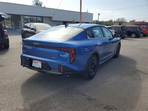 2025 Kia K4 GT-Line Turbo