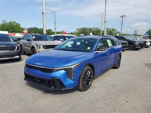 2025 Kia K4 GT-Line Turbo
