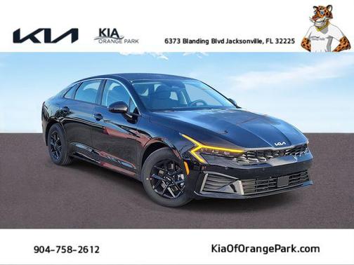 Aurora Black Pearl 2026 Kia K5 LXS FWD