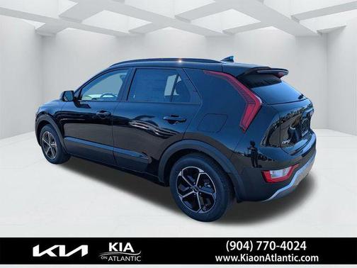 Aurora Black Pearl 2026 Kia Niro EX