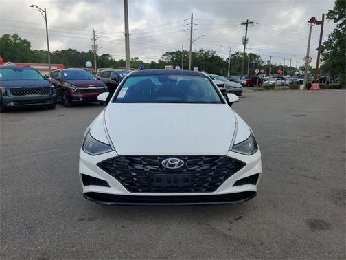 2022 Hyundai SONATA SEL